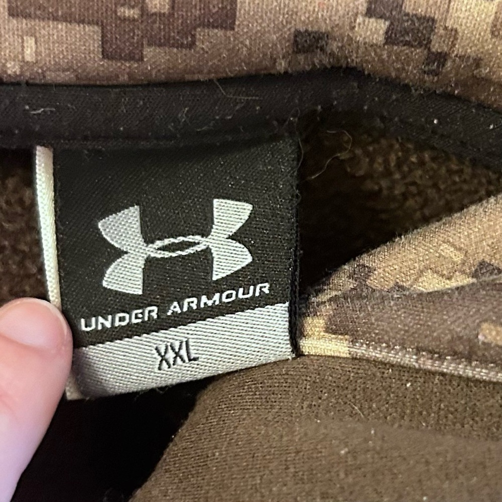Under Armour Brown Camo Hoodie with Logo Tag